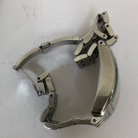 🔴❤️Authentic MICHELE Sterling Silver Watch 🔴❤️ - Picture 9 of 14